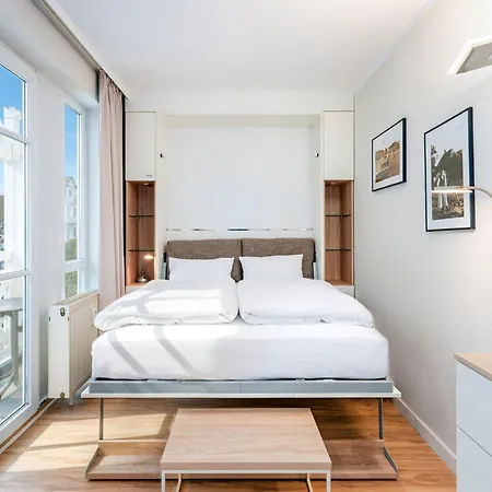 Perfekt Fuer Zwei - Mit Balkon Und Wlan In 아파트